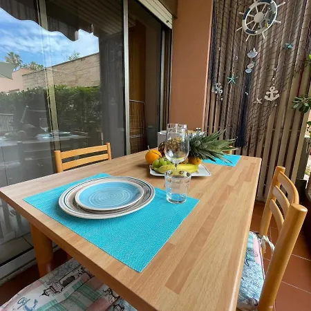 Lägenhet Baia Sole Suite-Con Piscina E Giardino *