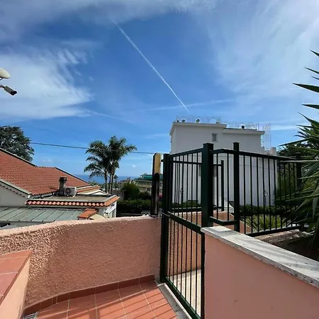 Baia Sole Suite-Con Piscina E Giardino * Sanremo