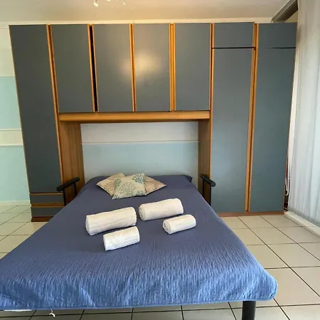 Baia Sole Suite-Con Piscina E Giardino